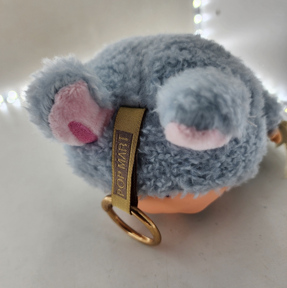 Labubu The Monsters Exciting Macaron Sea Salt Coconut | Vinyl Plush Pendant - Picture 14 of 16